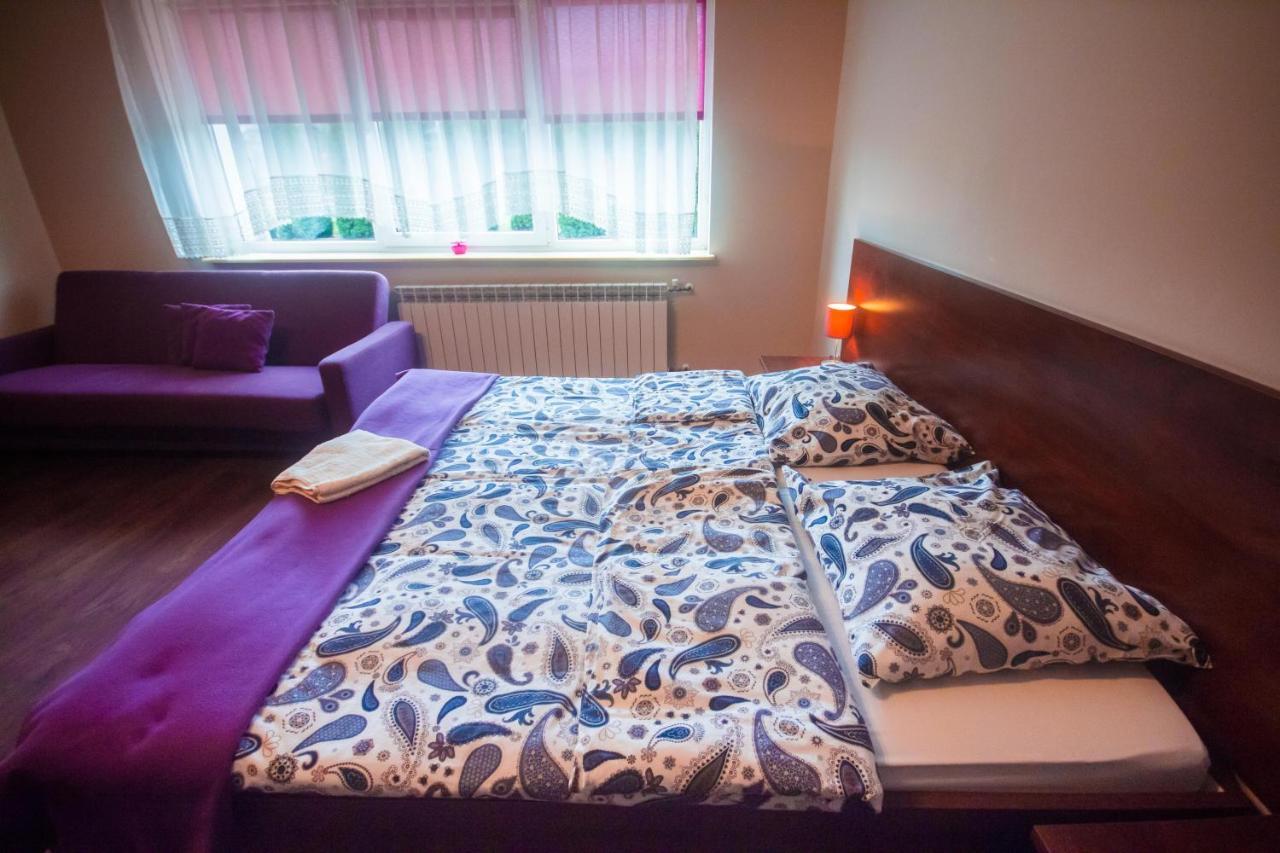 קוטנו Hostel Soleil מראה חיצוני תמונה