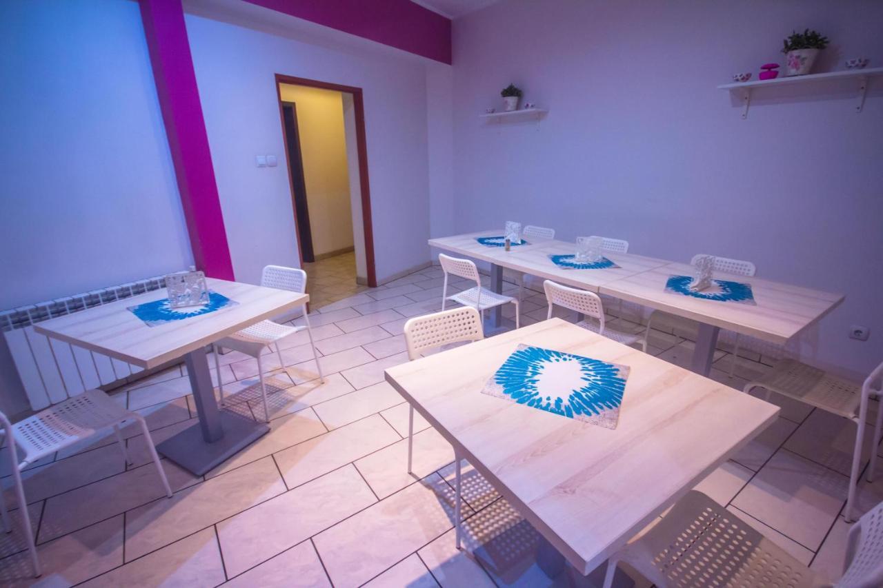קוטנו Hostel Soleil מראה חיצוני תמונה