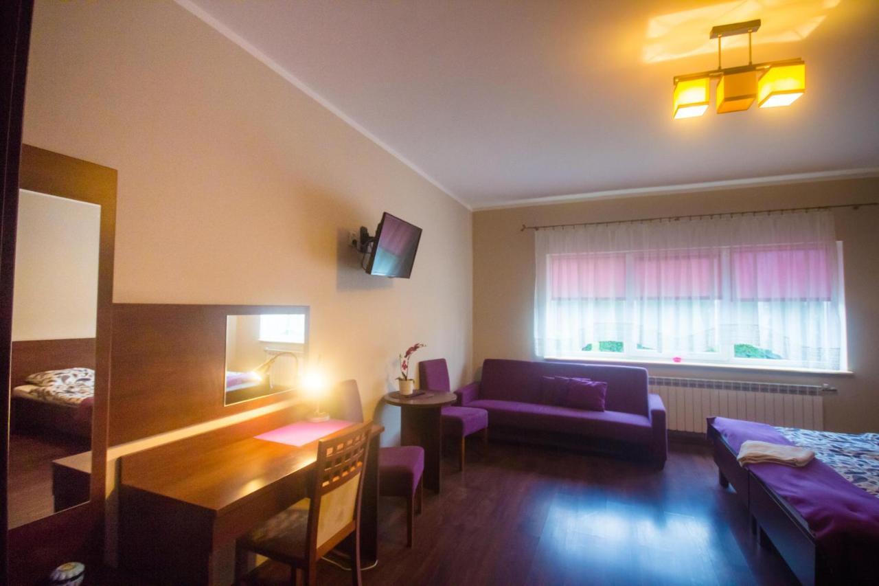 קוטנו Hostel Soleil מראה חיצוני תמונה